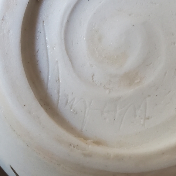 Signed Studio Pottery Vase - Picture 8 of 10